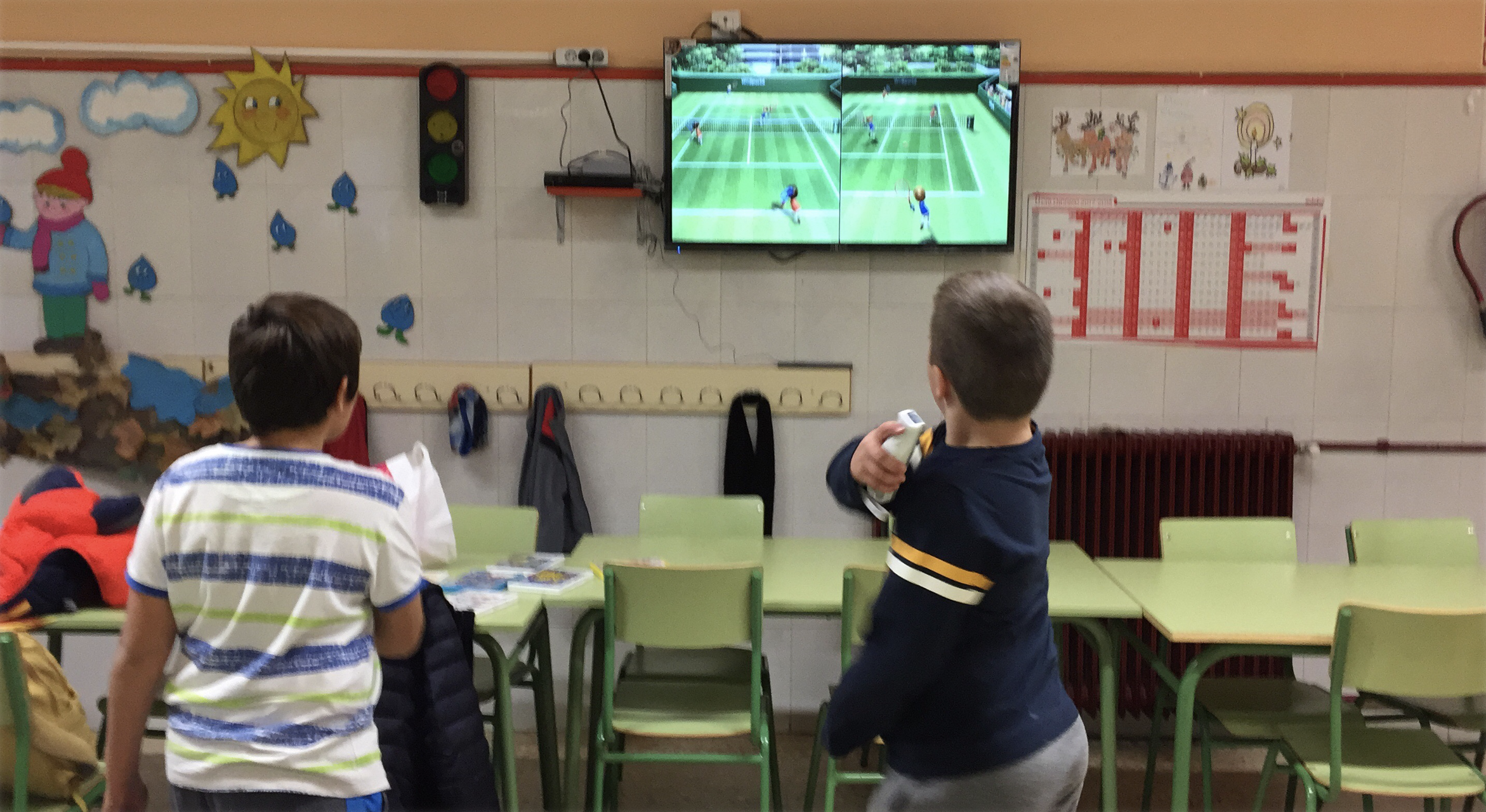 Los niños y niñas con sobrepeso mejoran su forma física y su salud gracias a los videojuegos activos