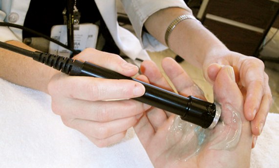 Nanopartículas estimuladas con ultrasonidos atacan los tumores Nanopartículas estimuladas con ultrasonidos atacan los tumores