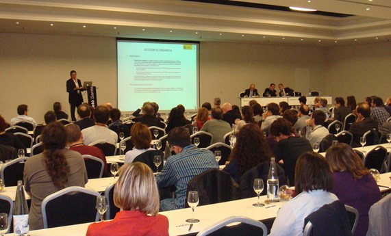 Investigadores del CIBEREHD exponen estudios para mejorar el diagnóstico precoz del cáncer colorrectal Investigadores del CIBEREHD exponen estudios para mejorar el diagnóstico precoz del cáncer colorrectal